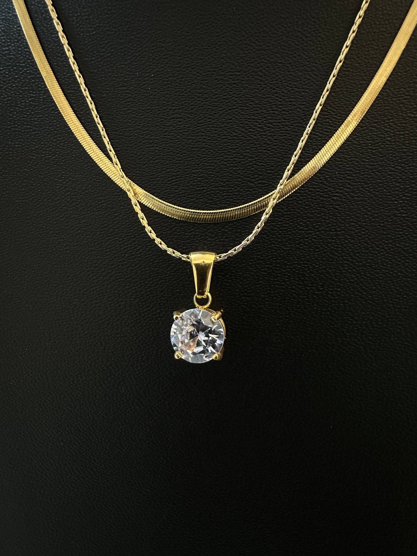Moonpetal Necklace
