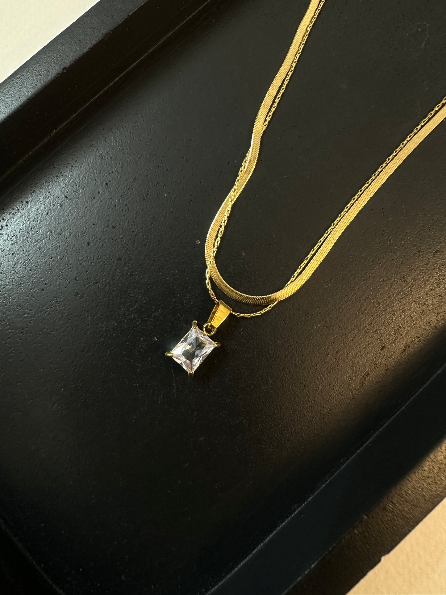 Moonpetal Necklace