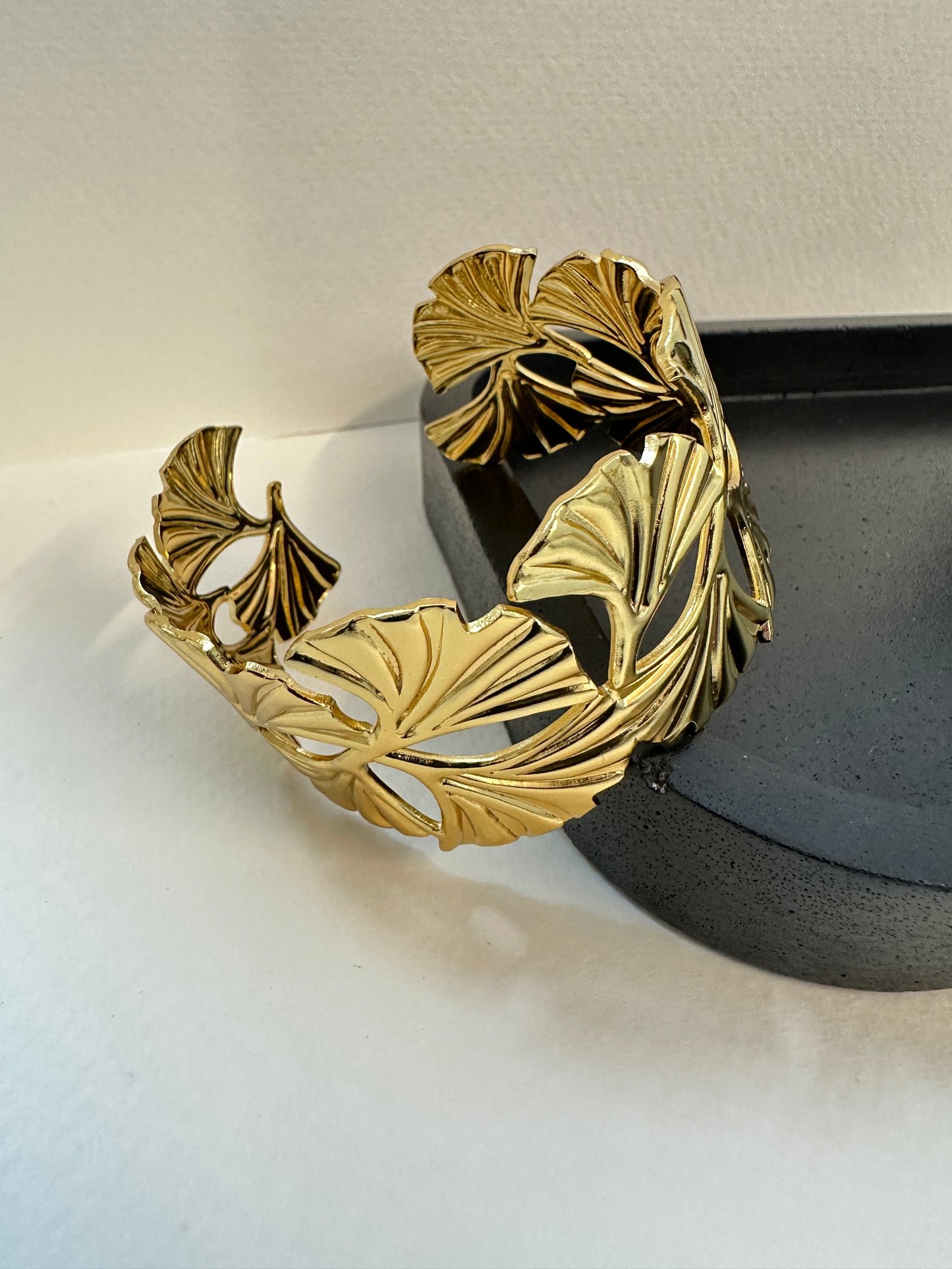 Blossom Veil Bracelet