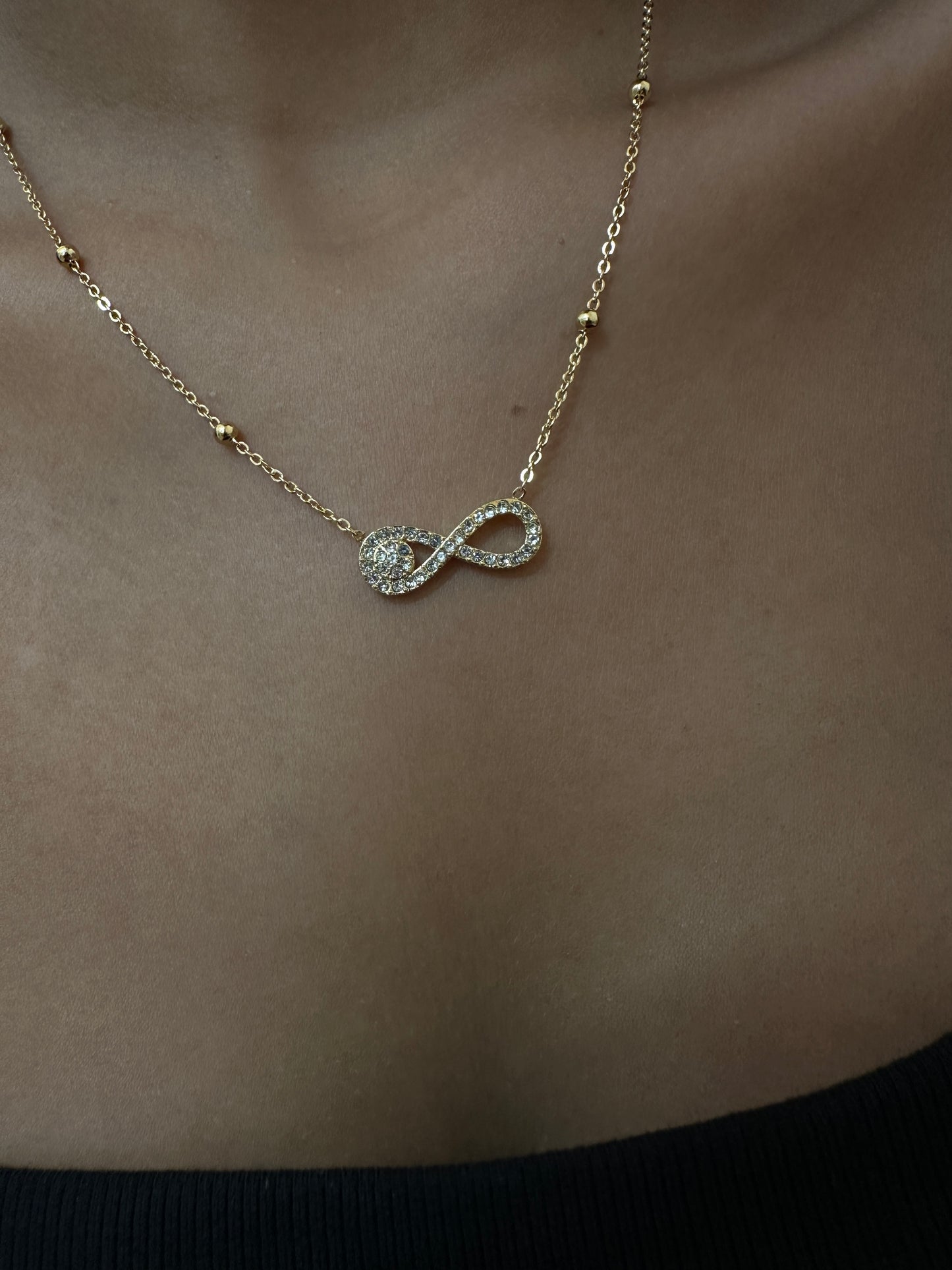 Halo Drift Necklace