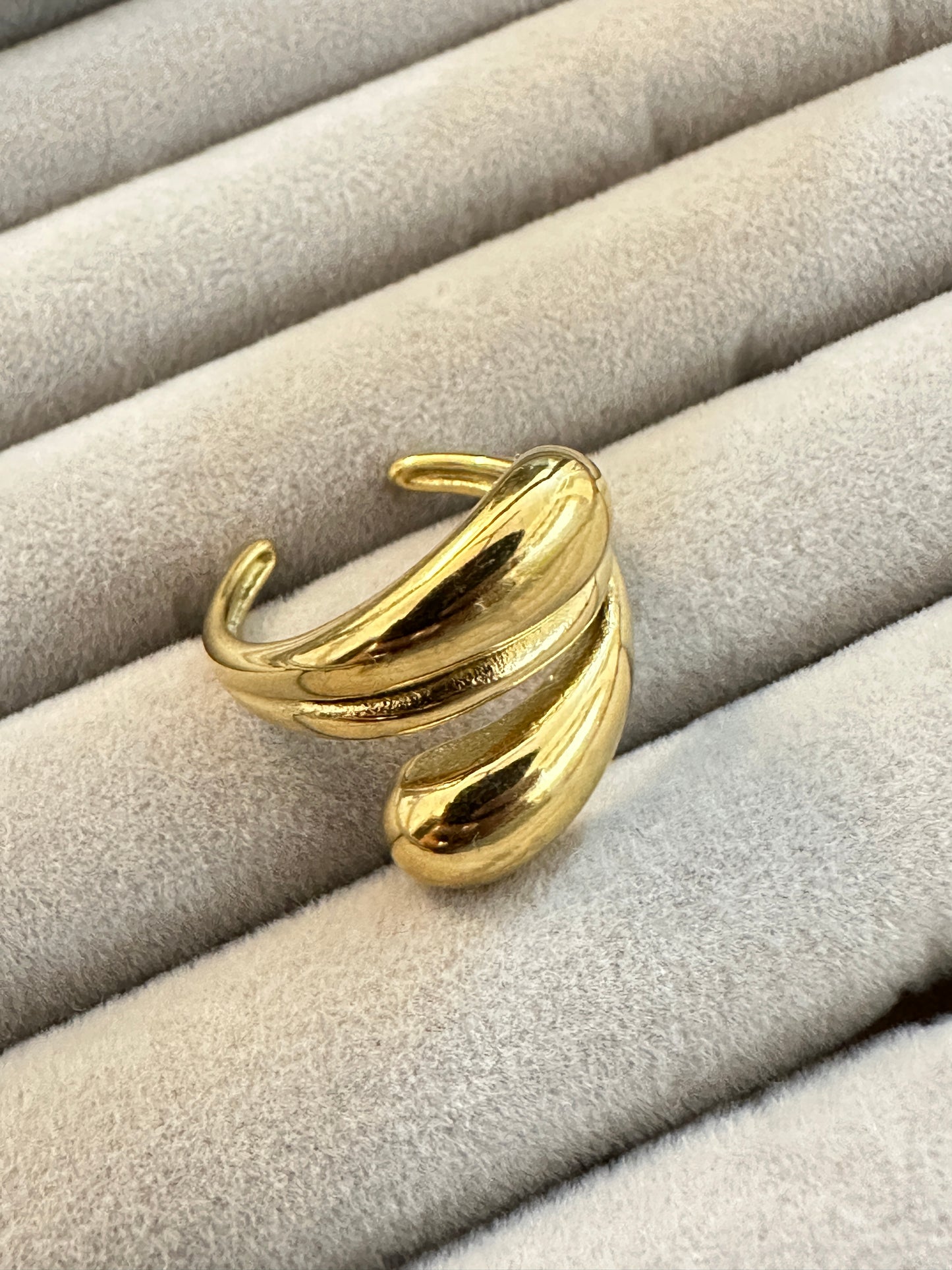 Clara Ring