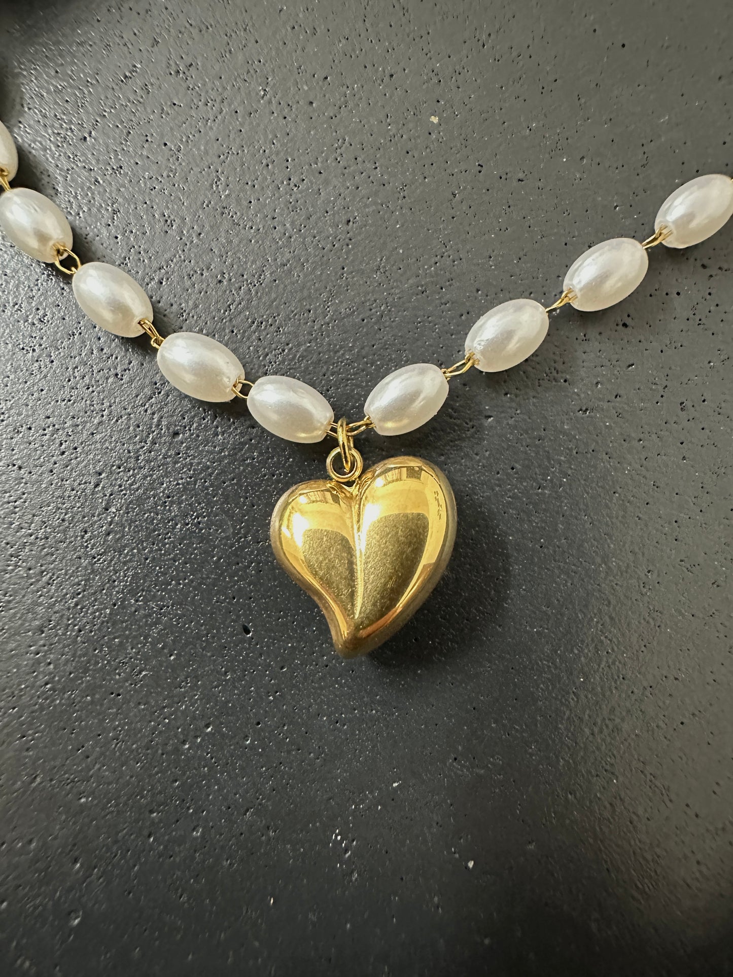 Milky Heart Necklace