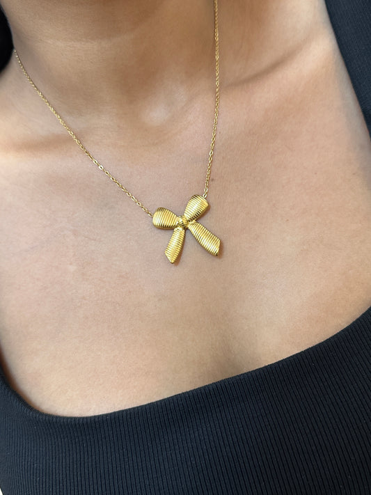 Ribbon On The Beach Necklace