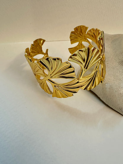 Blossom Veil Bracelet