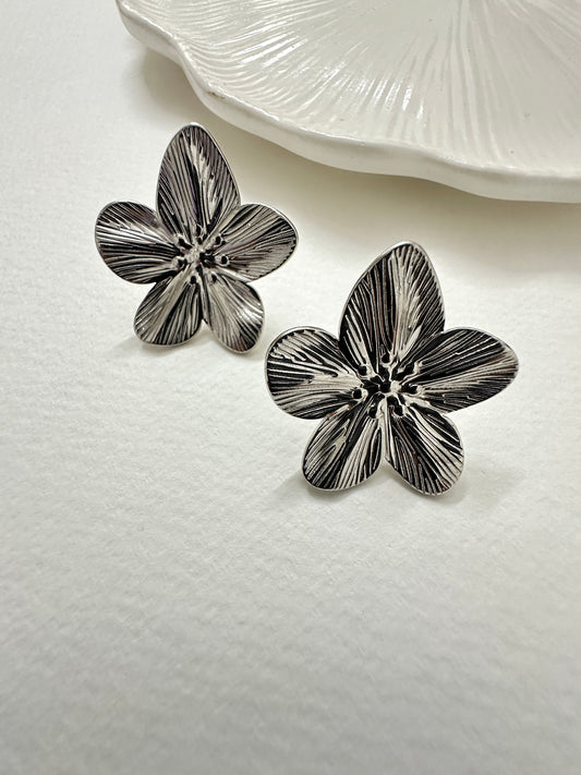 Cluster Flower Earrings