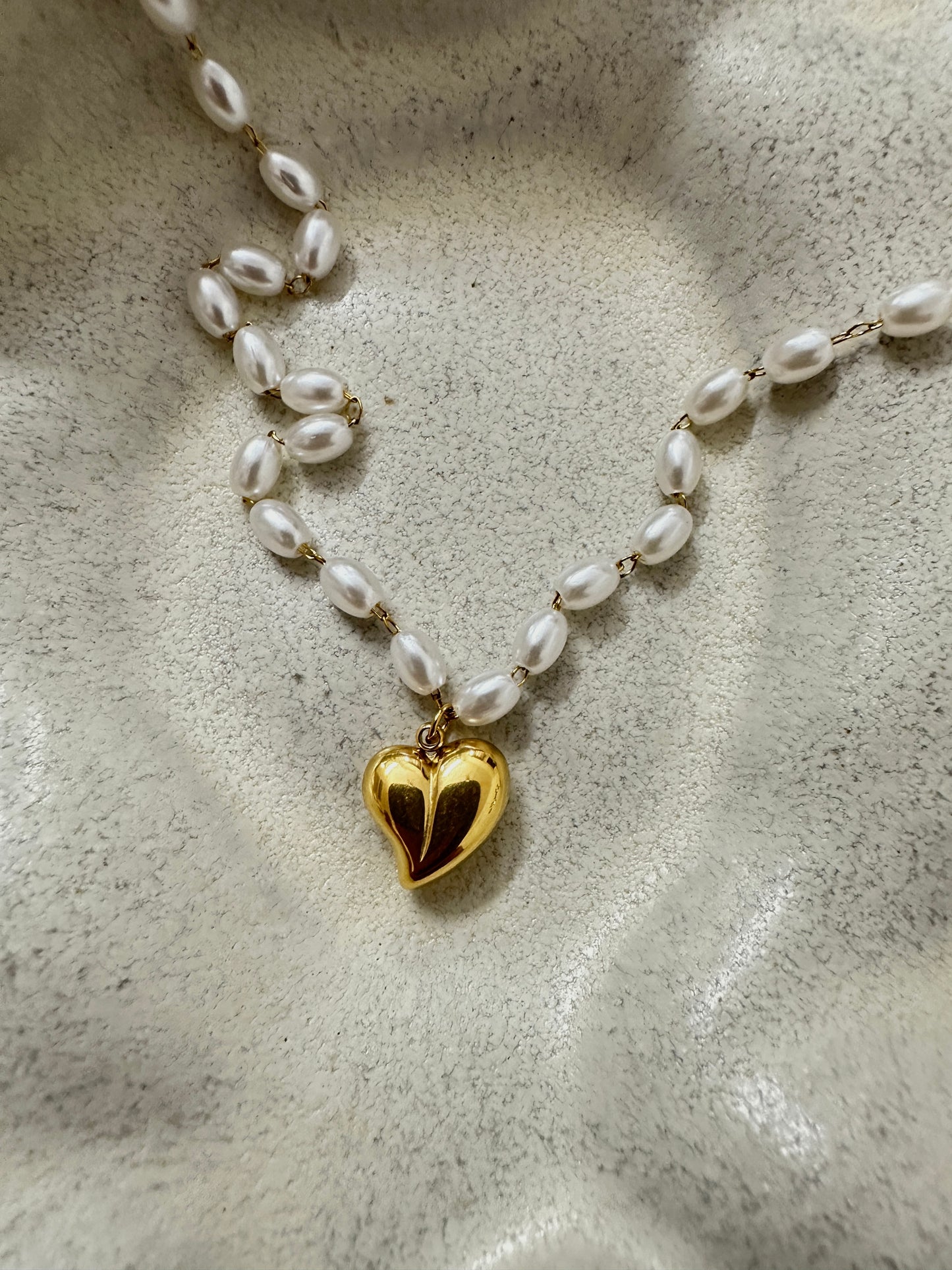 Milky Heart Necklace