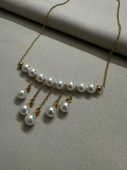The Archer Necklace