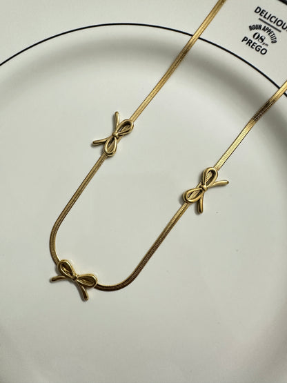 Cinnamon Girl Necklace