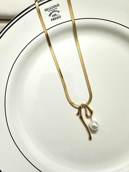 Wonderland Necklace