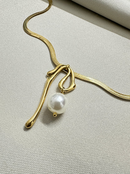 Wonderland Necklace