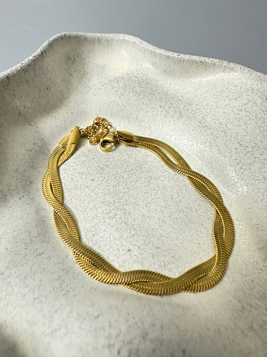 Twisted Bracelet